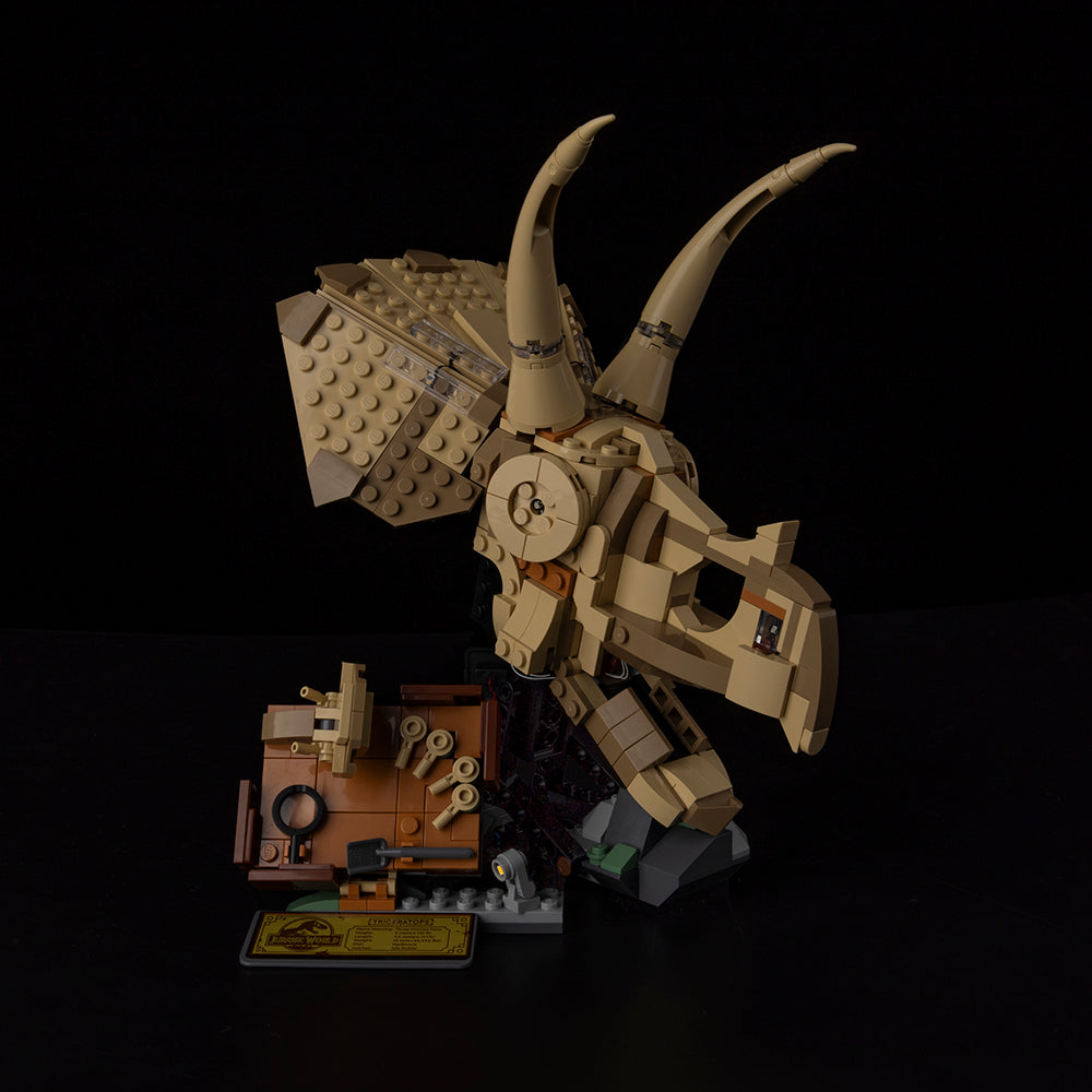 LEGO Dinosaur Fossils: Triceratops Skull 76969 Light Kit