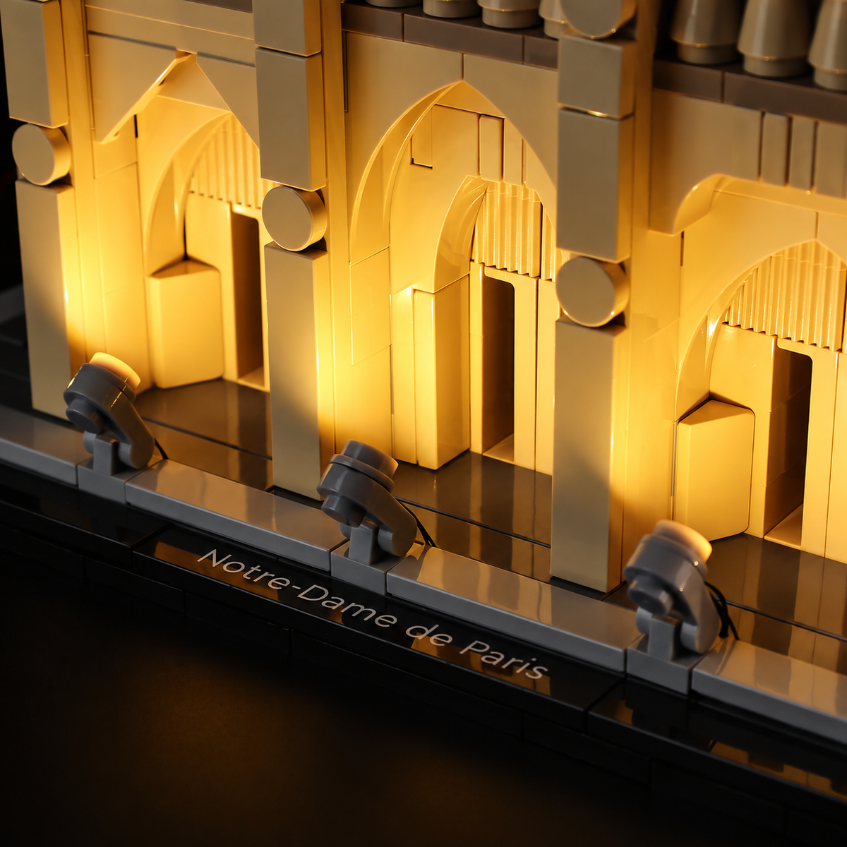 Illuminated LEGO® Notre-Dame de Paris 21061 architectural detail: An invitation at the doors.