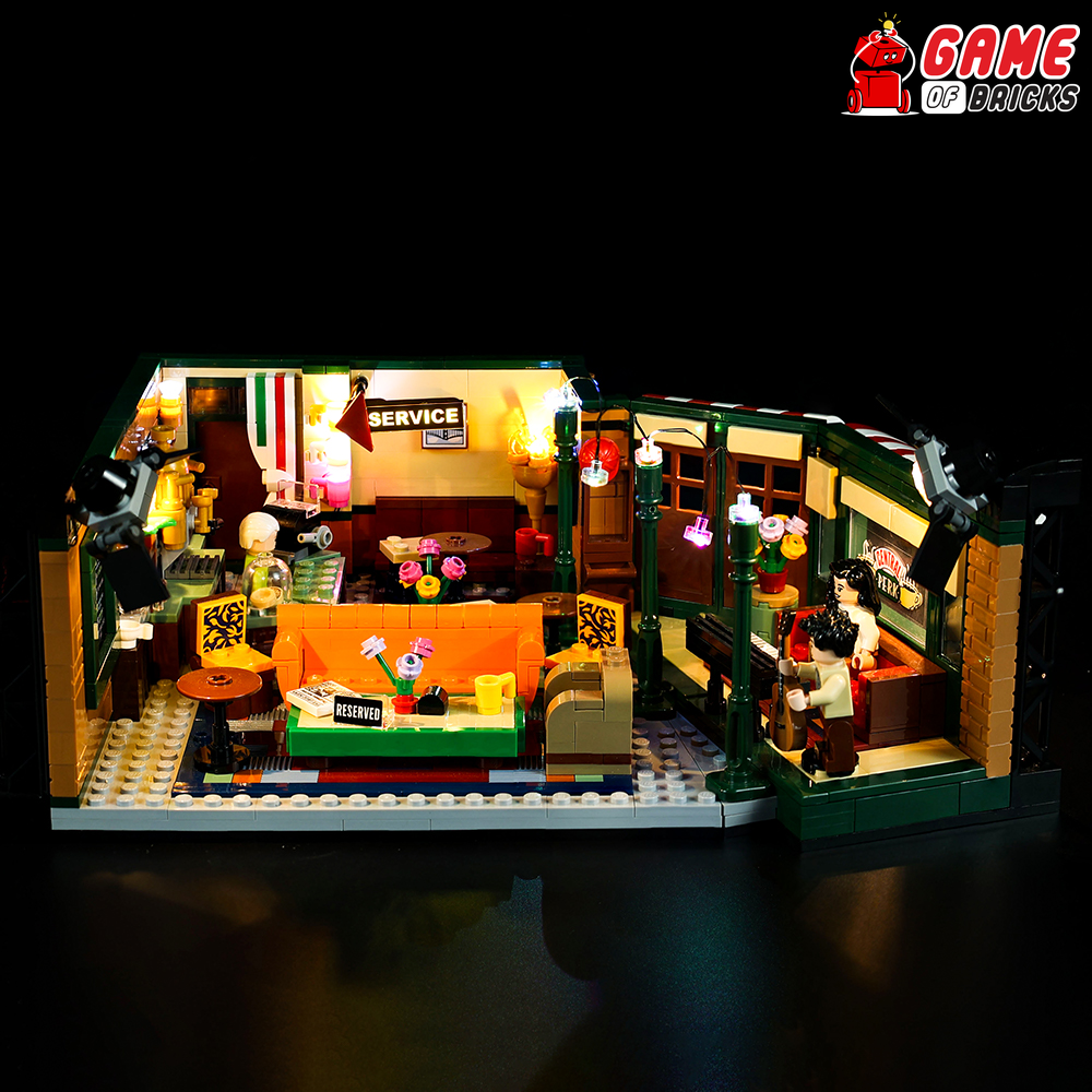 Lego central perk hot sale 21319