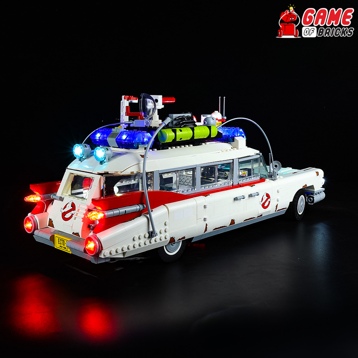 LEGO Ghostbusters ECTO-1 10274 lights
