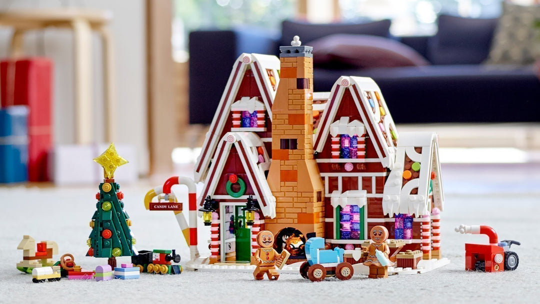 LEGO Gingerbread House 10267