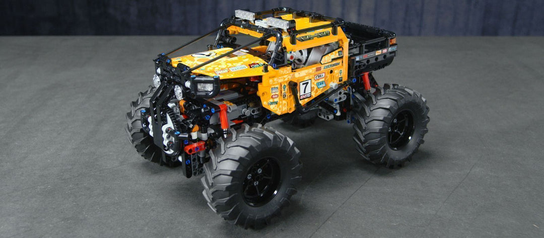 LEGO 4x4 X-Treme Off-Roader 42099