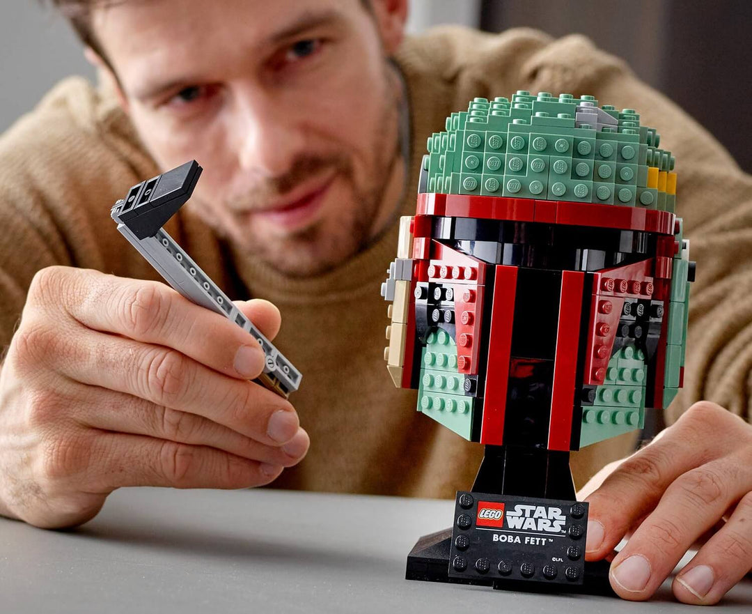 Reviewing the Boba Fett Helmet LEGO Collection