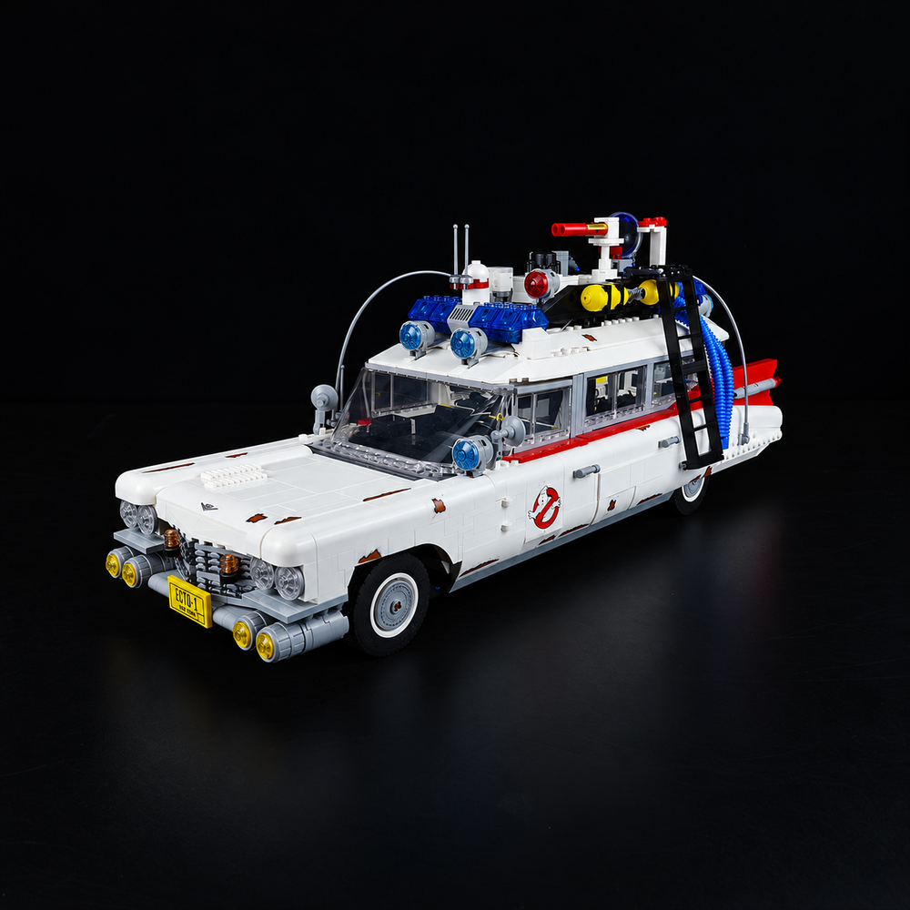 LEGO® Ghostbusters ECTO-1 10274 with Game of Bricks lighting switched off, matching the main product view on a black studio background.