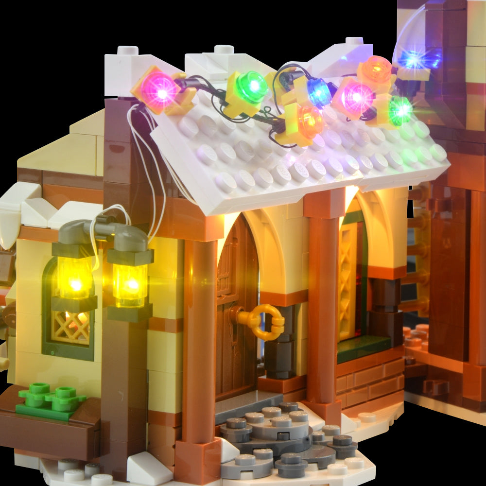Light Kit for LEGO® Santa's Workshop 10245 - colorful lights along the workshop roof