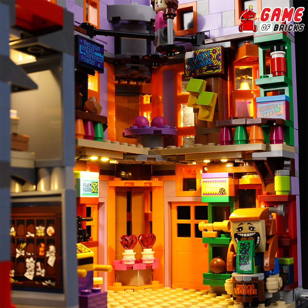  LEGO Harry Potter 76422 - Diagon Alley™: Weasleys' Wizard  Wheezes™ : Toys & Games