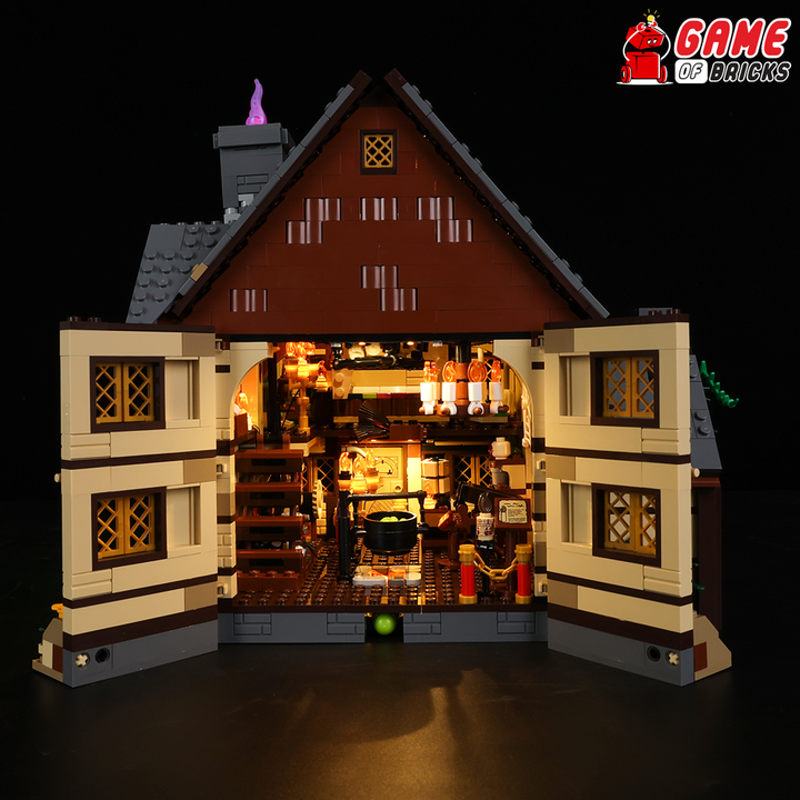 The Sanderson Sisters' Cottage 21341 opened view
