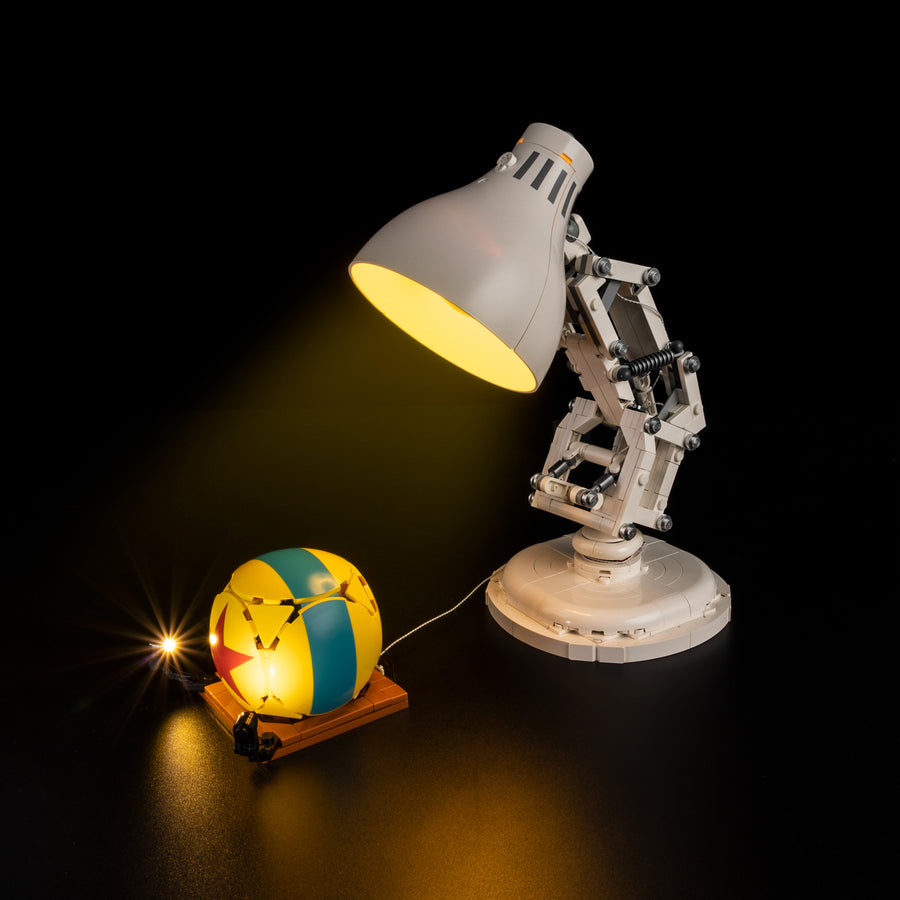 LEGO Ideas ǀ Disney Pixar Luxo Jr. 21357 Light Kit
