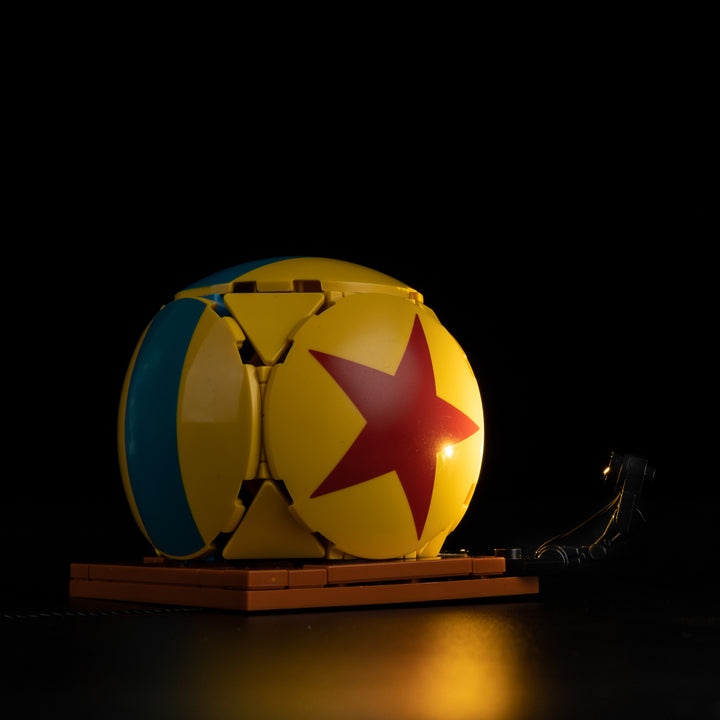 LEGO Ideas ǀ Disney Pixar Luxo Jr. 21357 Light Kit