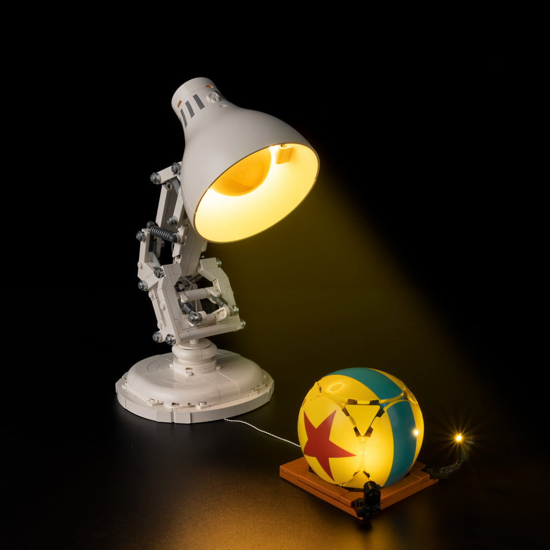 LEGO Ideas ǀ Disney Pixar Luxo Jr. 21357 Light Kit