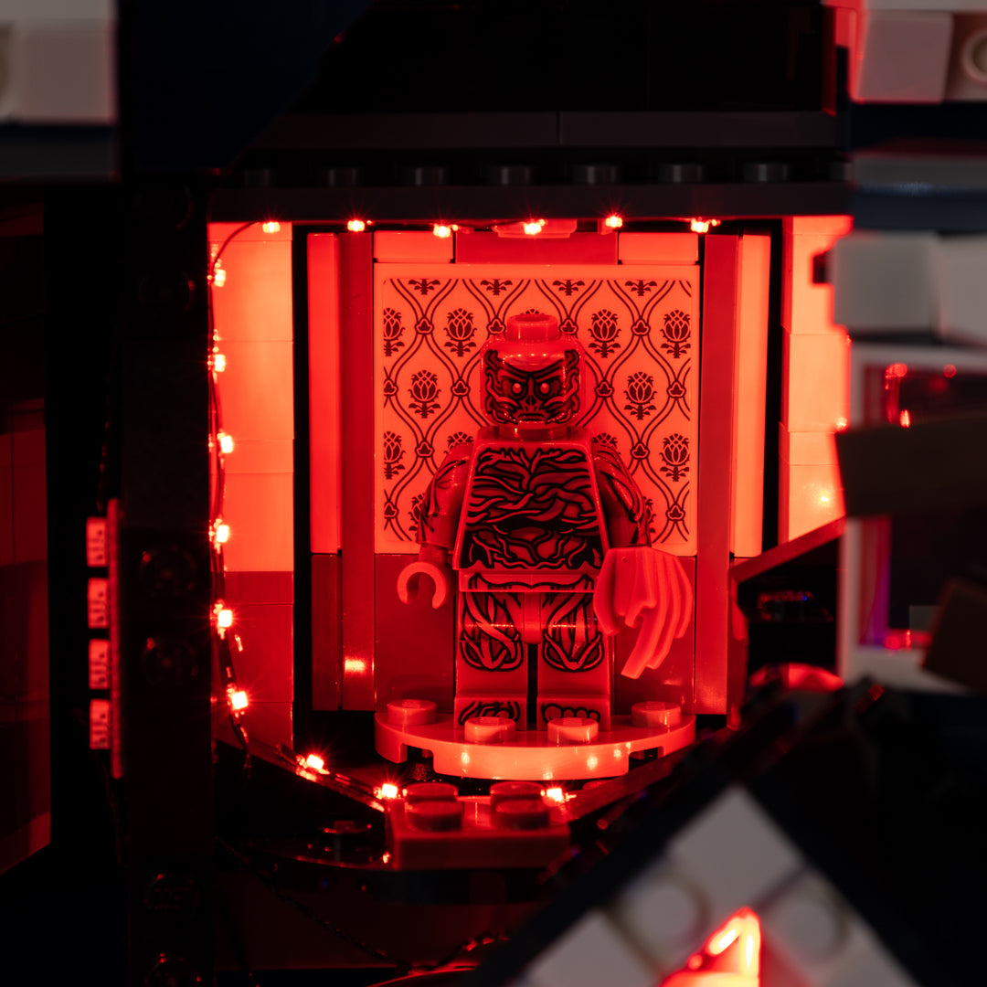 LEGO® Stranger Things: The Creel House 11370 Light Kit