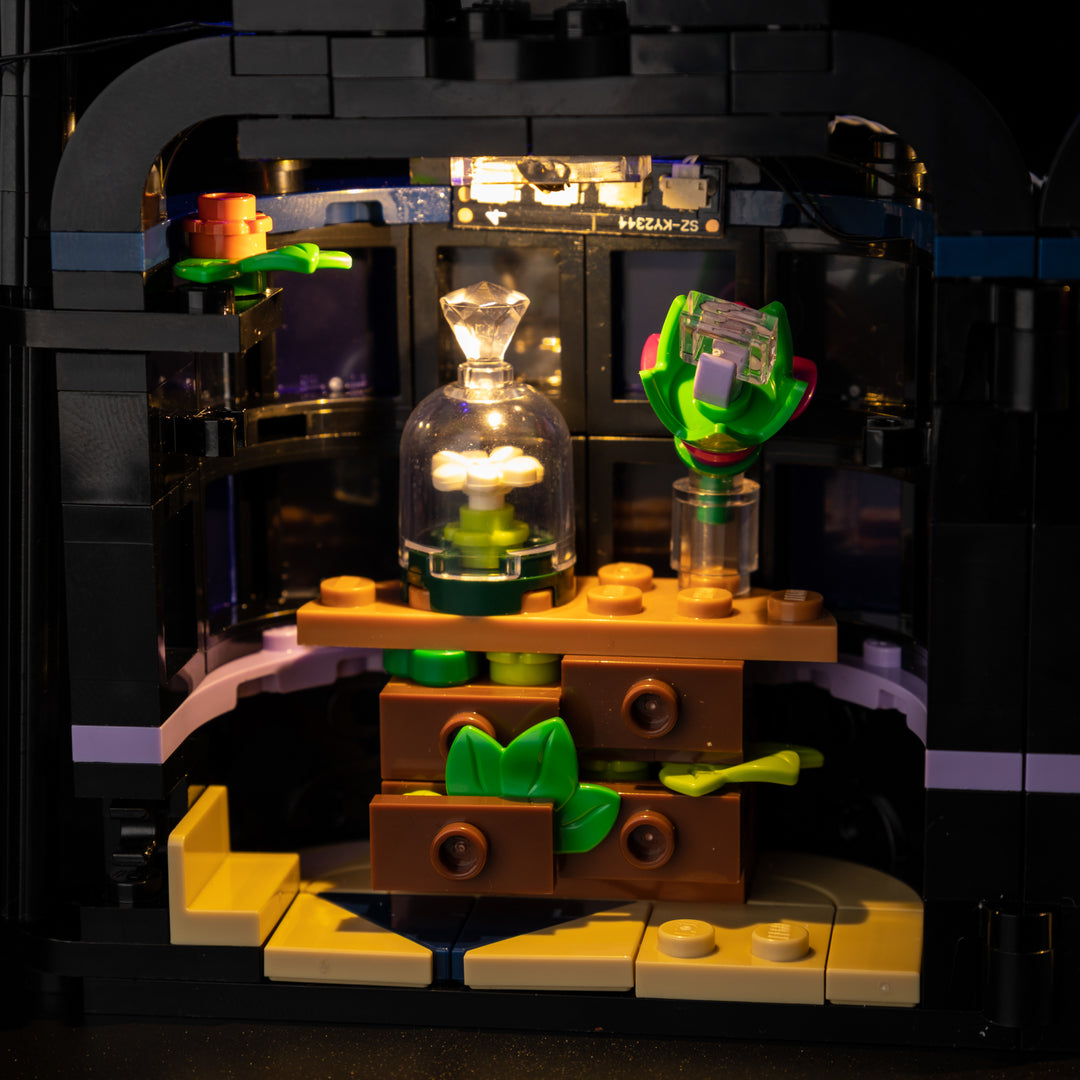LEGO® Wednesday | Black Dahlia Flower 76784 Light Kit