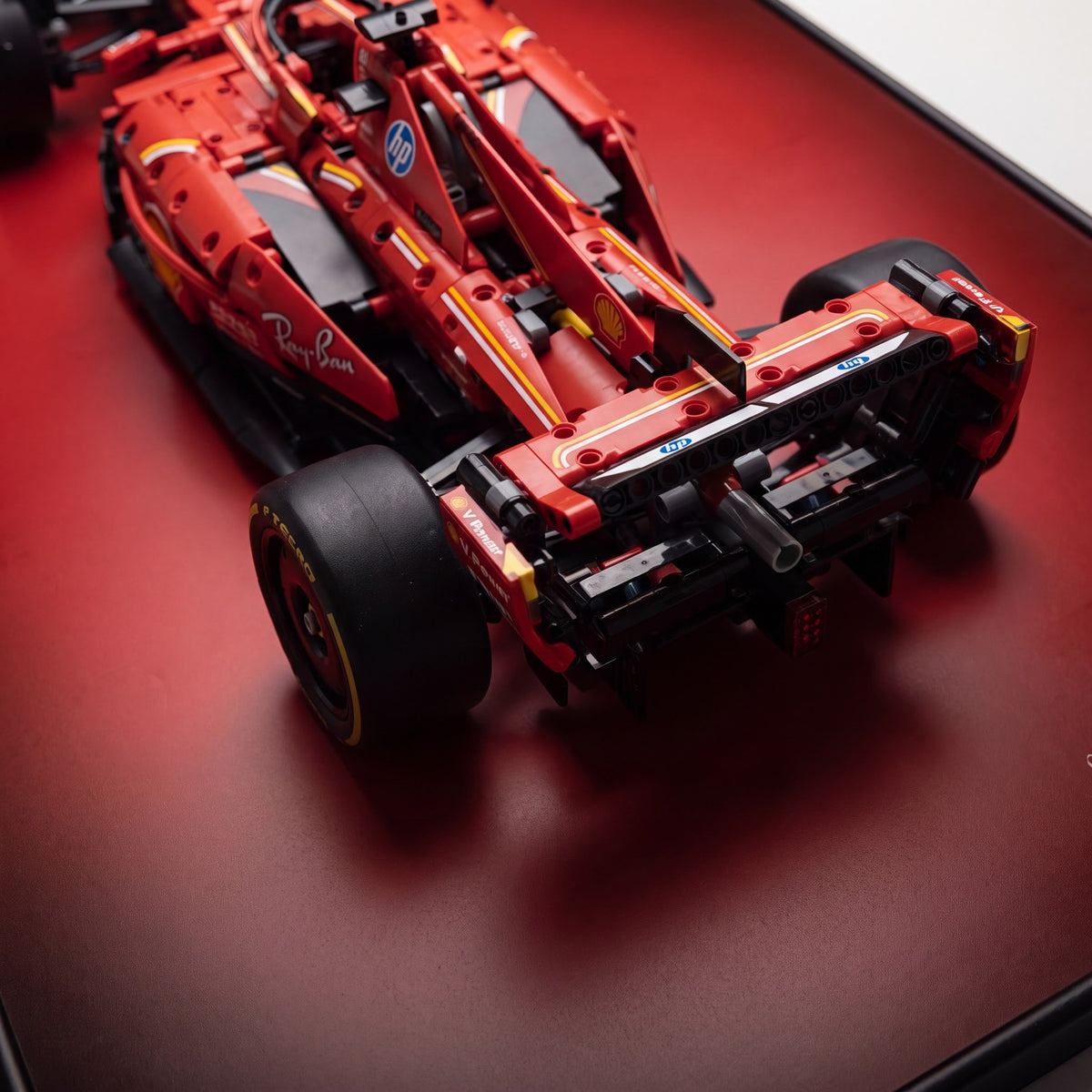 LEGO Ferrari SF-24 42207 wall mount - macro