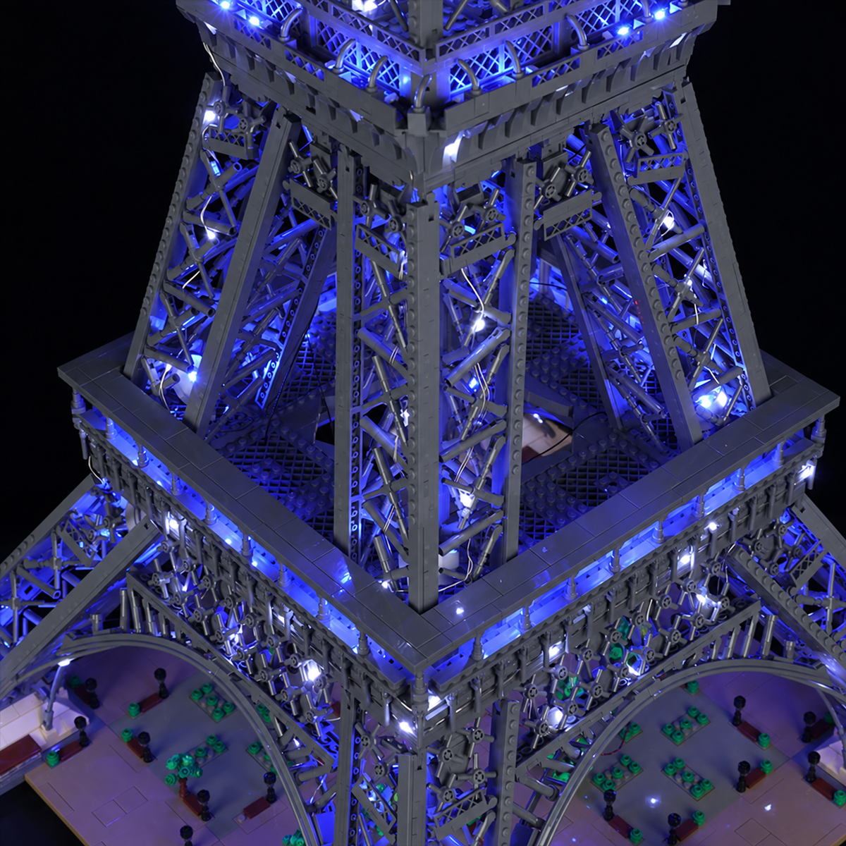 LEGO® Eiffel Tower Lights for 10307 Set | Game of Bricks EU