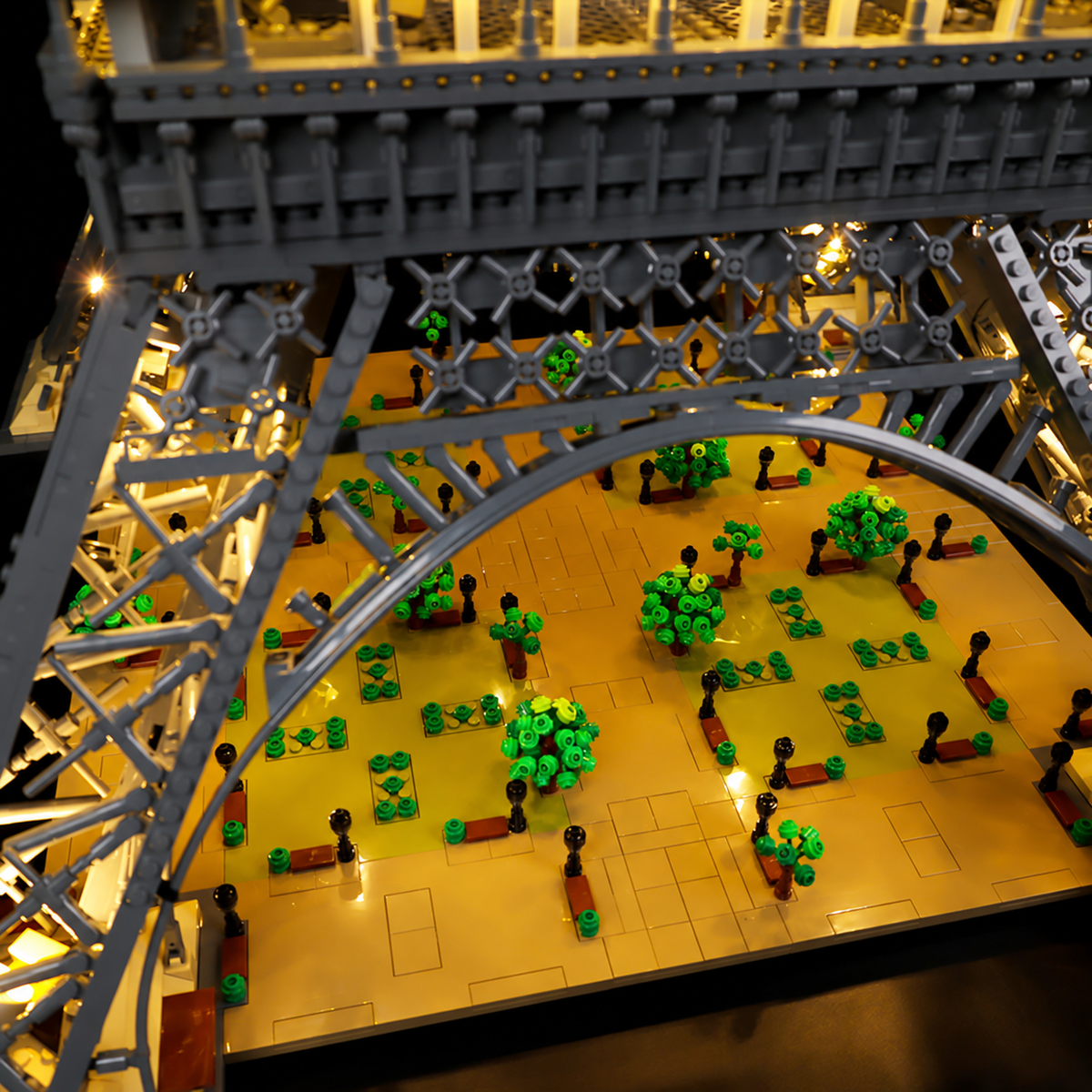 LEGO® Eiffel Tower Lights for 10307 Set | Game of Bricks EU