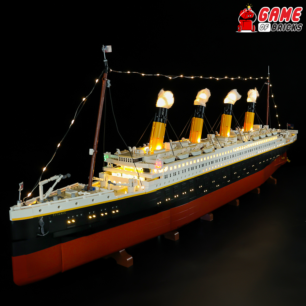 Titanic LEGO lights from Game of Bricks