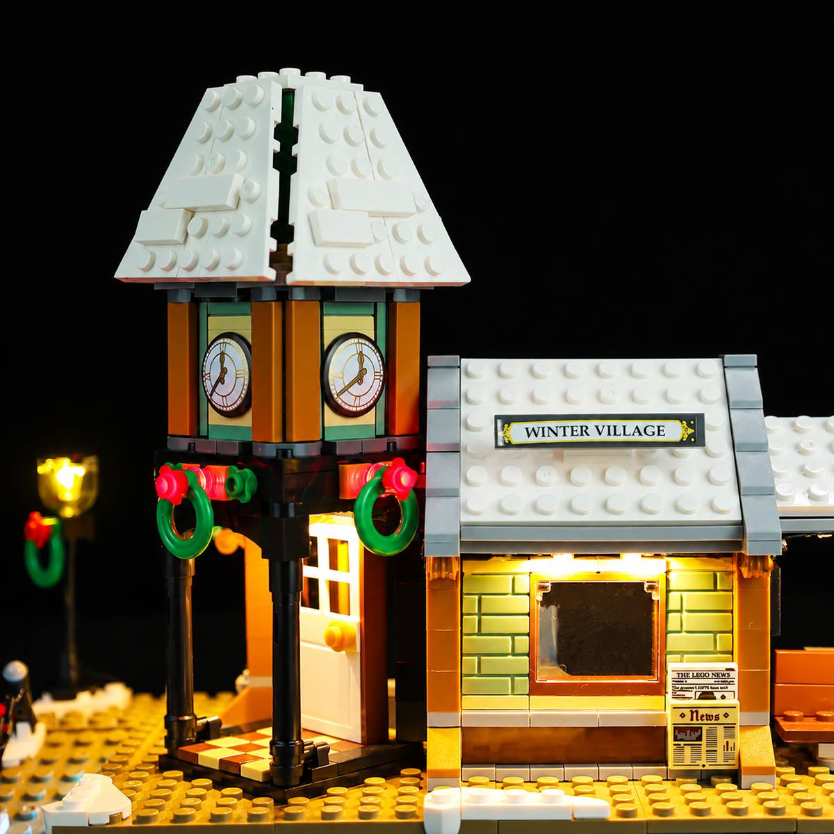 LEGO® Winter Village Station 10259 light kit: the snowy clock tower.